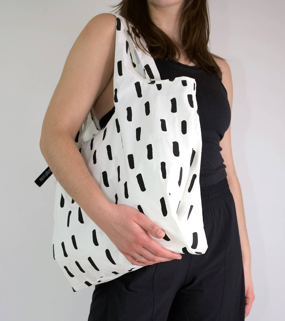 Notabag Tote – Black Brush